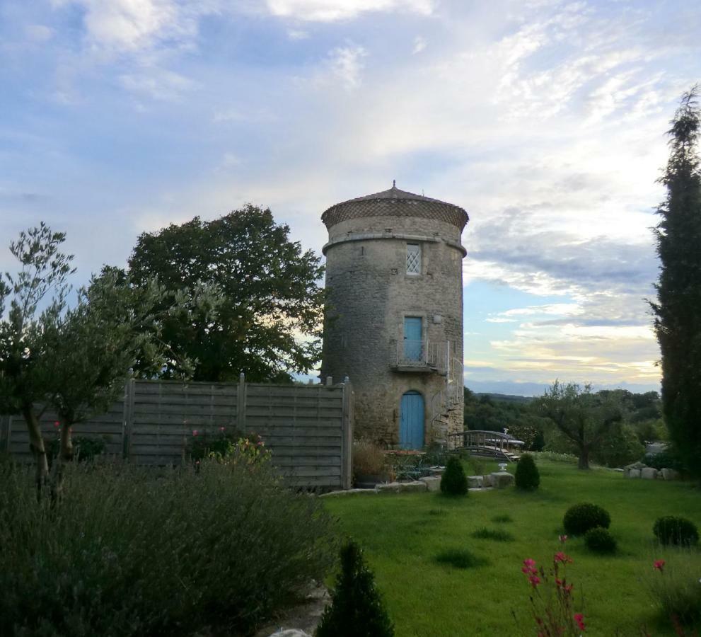 Bed and Breakfast Roulotte la Souleillade à Saint-Sernin  Extérieur photo